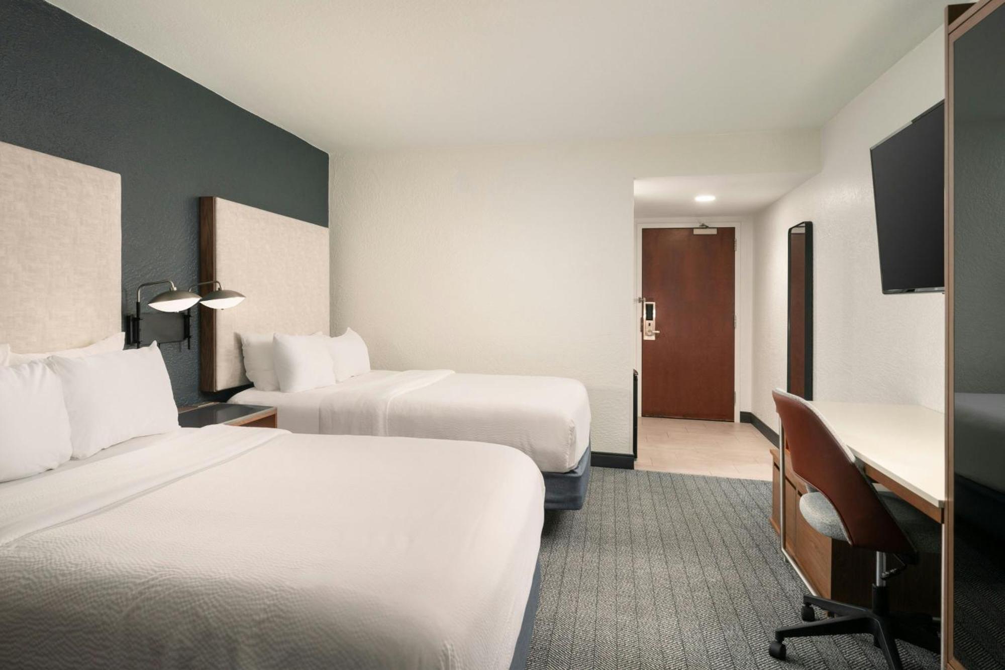 Courtyard By Marriott Boynton Beach Exterior photo
