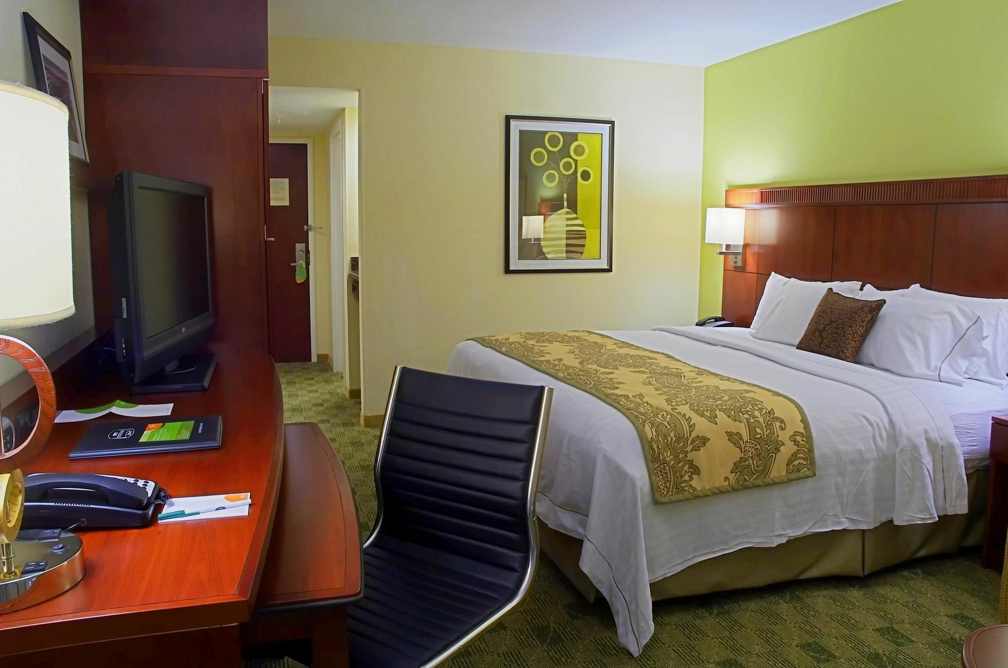 Courtyard By Marriott Boynton Beach Exterior photo